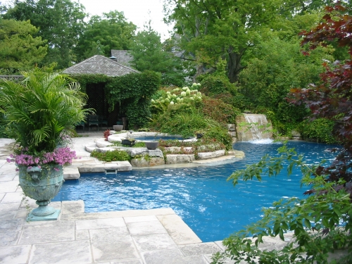 Swimming pool with curved stone steps